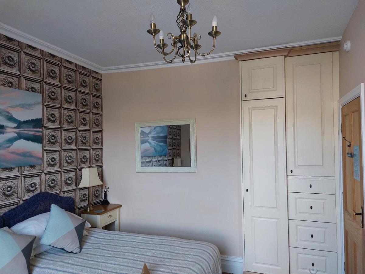 ווינדרמר Invergarry Room Only Guest House For Adults מראה חיצוני תמונה