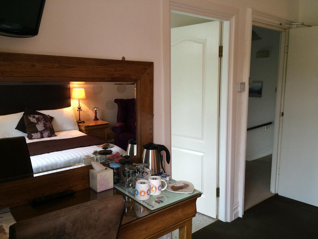 ווינדרמר Invergarry Room Only Guest House For Adults מראה חיצוני תמונה
