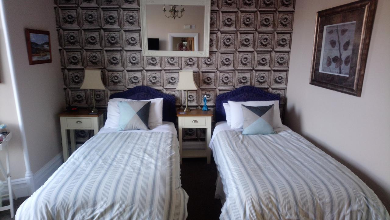 ווינדרמר Invergarry Room Only Guest House For Adults מראה חיצוני תמונה