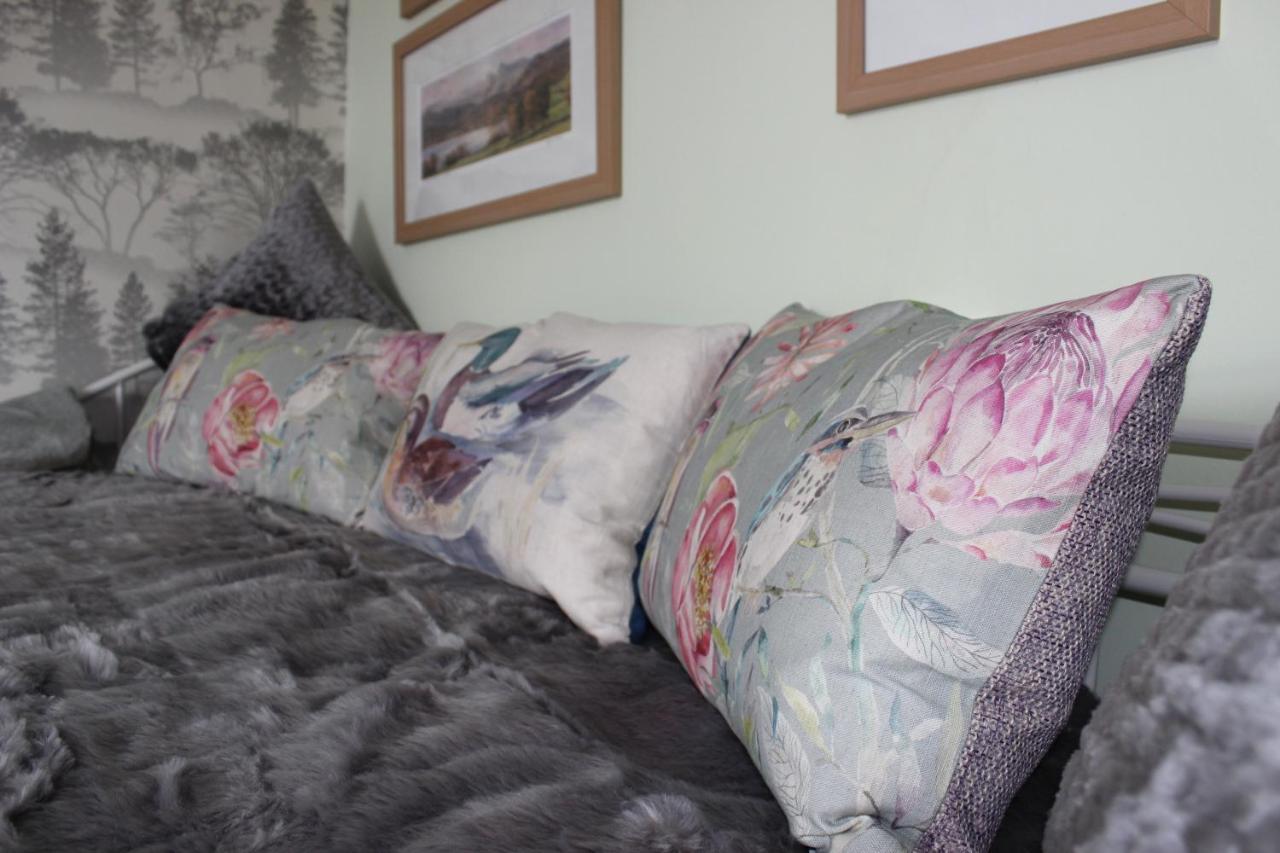 ווינדרמר Invergarry Room Only Guest House For Adults מראה חיצוני תמונה